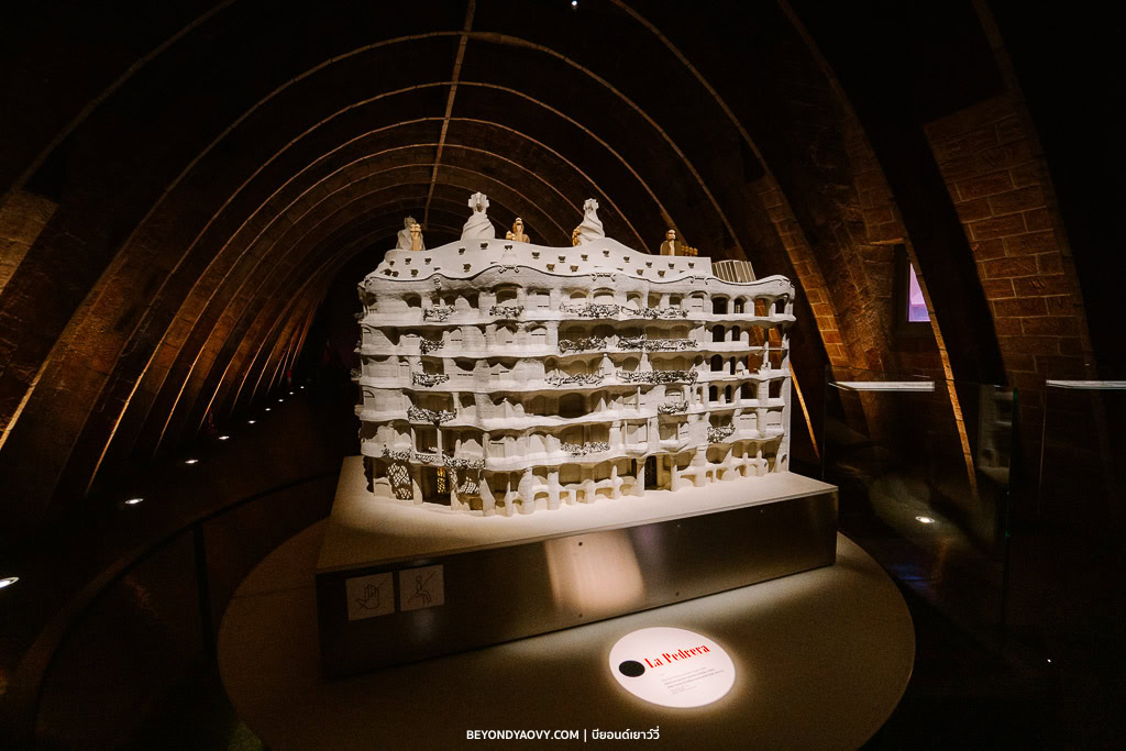 Rich results on Google's SERP when searching for ‘เที่ยวคาซ่ามิลา’, ‘คาซ่ามิลา’, ‘เที่ยว Casa Mila’, ‘รีวิว Casa Mila’, ‘การเดินทาง Casa Mila’, ‘ค่าเข้า Casa Mila’, ‘เที่ยวเองบาร์เซโลน่า’, ‘เที่ยวบาร์เซโลน่า’, ‘บาร์เซโลน่า’, ‘เที่ยวบาร์เซโลน่าด้วยตัวเอง’, ‘เที่ยว Barcelona ด้วยตัวเอง’, ‘เที่ยวสเปนด้วยตัวเอง’, ‘ที่เที่ยวบาร์เซโลน่า’, ‘วางแผนเที่ยวบาร์เซโลน่า’, ‘วางแผนเที่ยวสเปน’, ‘วางแผนเที่ยวด้วยตัวเอง’