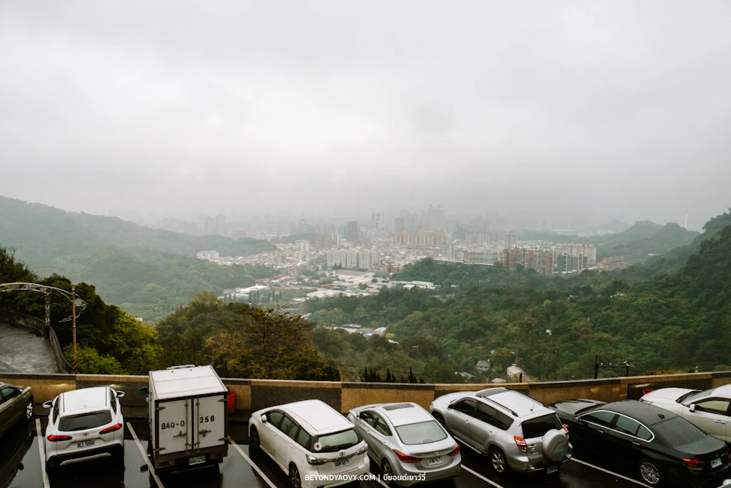 Rich results on Google's SERP when searching for 'เที่ยวไทเปด้วยตัวเอง', 'เที่ยวไทเป', 'เที่ยวไต้หวันด้วยตัวเอง', 'วัดหงหลูตี้หนานซานฝูเต๋อ', and 'Hongludi Nanshan Fude Temple'