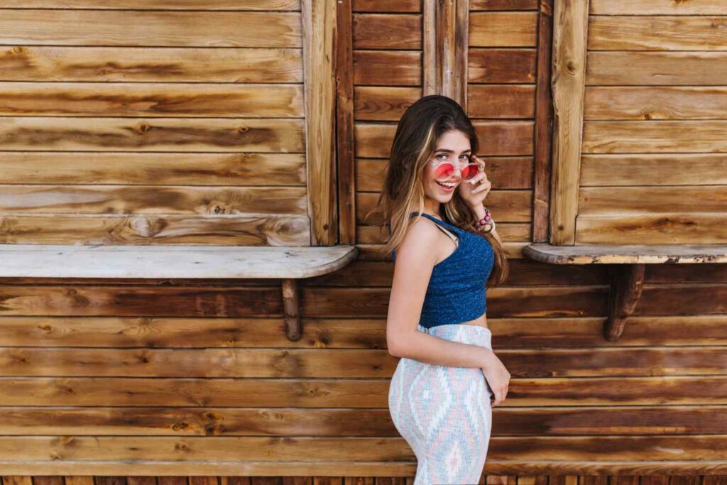 How to book an Escort Services in Azusa