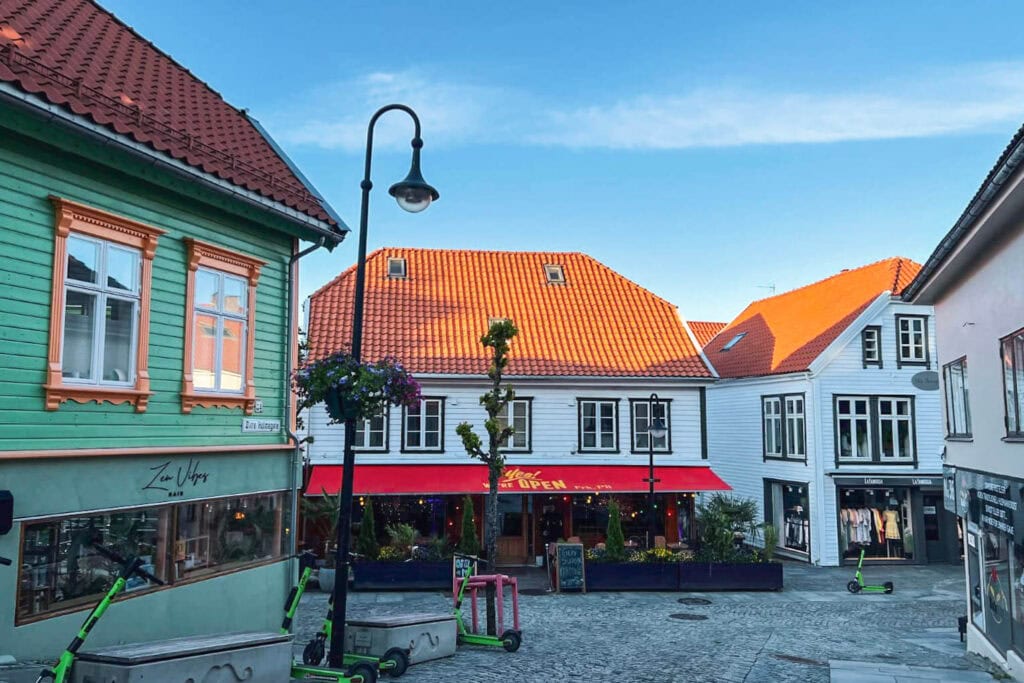 The colourful streets of Stavanger in the evenings