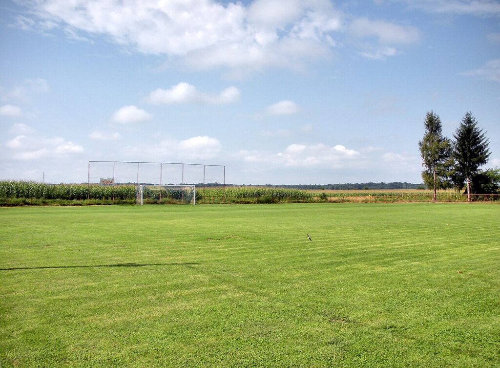 Les matchs amicaux pré-saison : faut-il parier dessus ? 2 stade (terrain de football ou terrain sportif) « Nogometno igralište Trnoc » du club croate de football NK Podturen, situé dans la rue « Školska », qui part de la rue « Čakovečka »