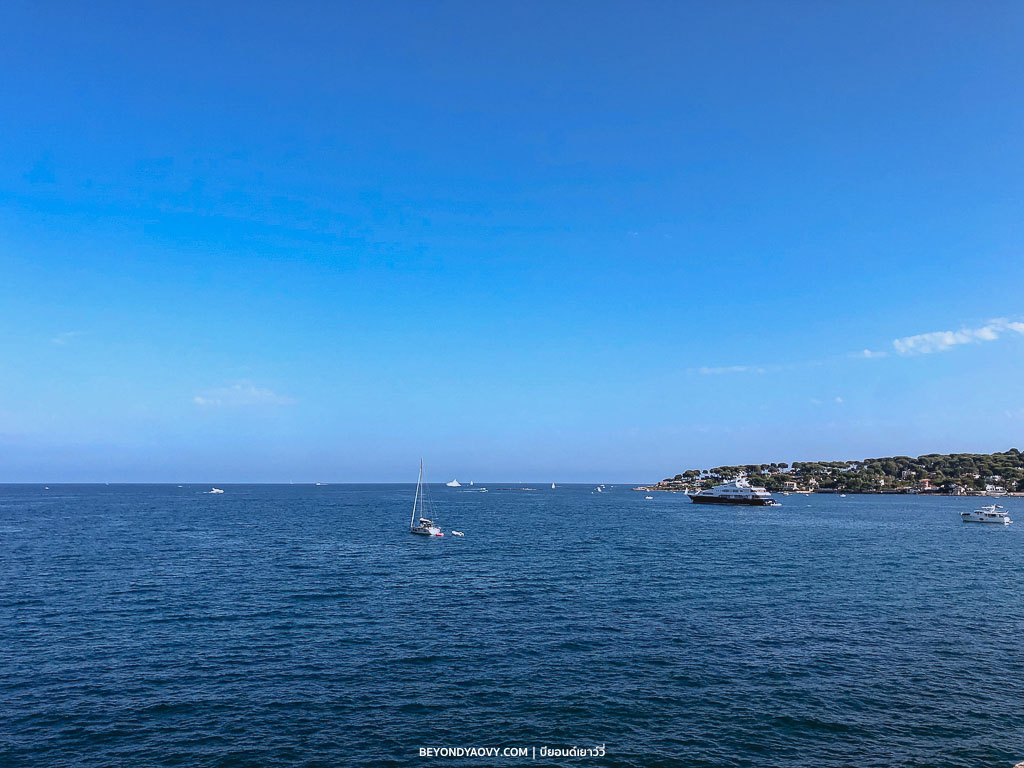 Rich results on Google's SERP when searching for ‘อันติเบส (Antibes)’, ‘เที่ยวอันติเบส’, ‘ที่เที่ยวอันติเบส’, ‘เที่ยว อันติเบสฝรั่งเศส’, ‘เที่ยวอันติเบสจากนีซฝรั่งเศส’, ‘เที่ยวอันติเบสจากโมนาโก’, ‘เที่ยวฝรั่งเศส’, ‘ที่เที่ยวฝรั่งเศส’, ‘รีวิวเที่ยวฝรั่งเศส’, ‘วางแผนเที่ยวฝรั่งเศส’, ‘ขับรถเที่ยวฝรั่งเศส’, ‘ขับรถเที่ยวยุโรป’, ‘ขับรถเที่ยวยุโรปด้วยตัวเอง’, and ‘รีวิวขับรถเที่ยวยุโรป’