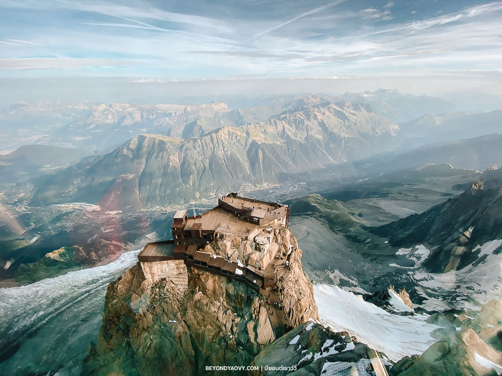 Rich results on Google's SERP when searching for ‘ยอดเขามองบลังค์ (Mont Blanc)’, ‘ยอดเขามองบลังค์’, ‘เที่ยวยอดเขามองบลังค์’, ‘รีวิวเที่ยวยอดเขามองบลังค์’, ‘เที่ยวชาโมนิกซ์-มองบลังค์’, ‘มองบลังค์ ฝรั่งเศส’, ‘มองบลังค์ เทือกเขา’, ‘เที่ยว Chamonix’, ‘เมืองชาโมนิกซ์ ฝรั่งเศส’, ‘กระเช้า Aiguille du Midi’, ‘เทือกเขาแอลป์’, ‘เที่ยวฝรั่งเศส’, ‘ที่เที่ยวฝรั่งเศส’, ‘รีวิวเที่ยวฝรั่งเศส’, ‘วางแผนเที่ยวฝรั่งเศส’, ‘ขับรถเที่ยวฝรั่งเศส’, ‘ขับรถเที่ยวยุโรป’, ‘ขับรถเที่ยวยุโรปด้วยตัวเอง’, and ‘รีวิวขับรถเที่ยวยุโรป’