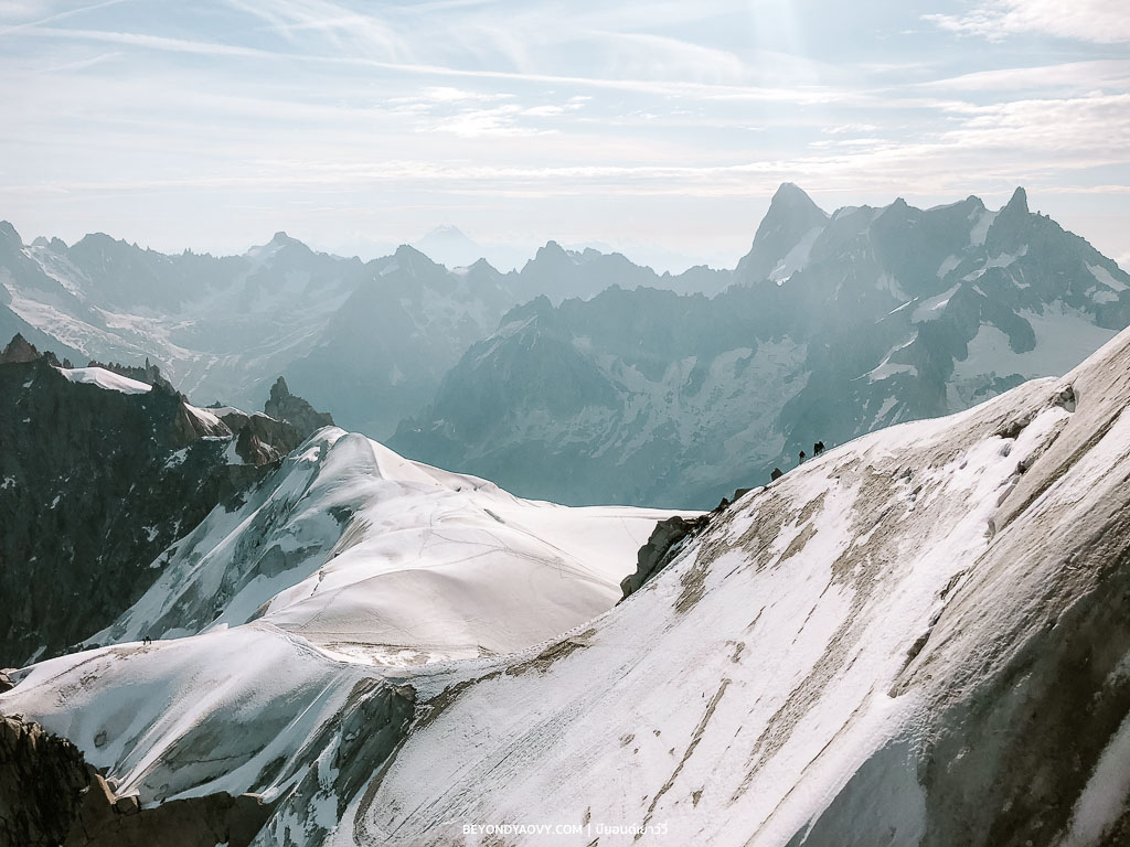 Rich results on Google's SERP when searching for ‘ยอดเขามองบลังค์ (Mont Blanc)’, ‘ยอดเขามองบลังค์’, ‘เที่ยวยอดเขามองบลังค์’, ‘รีวิวเที่ยวยอดเขามองบลังค์’, ‘เที่ยวชาโมนิกซ์-มองบลังค์’, ‘มองบลังค์ ฝรั่งเศส’, ‘มองบลังค์ เทือกเขา’, ‘เที่ยว Chamonix’, ‘เมืองชาโมนิกซ์ ฝรั่งเศส’, ‘กระเช้า Aiguille du Midi’, ‘เทือกเขาแอลป์’, ‘เที่ยวฝรั่งเศส’, ‘ที่เที่ยวฝรั่งเศส’, ‘รีวิวเที่ยวฝรั่งเศส’, ‘วางแผนเที่ยวฝรั่งเศส’, ‘ขับรถเที่ยวฝรั่งเศส’, ‘ขับรถเที่ยวยุโรป’, ‘ขับรถเที่ยวยุโรปด้วยตัวเอง’, and ‘รีวิวขับรถเที่ยวยุโรป’