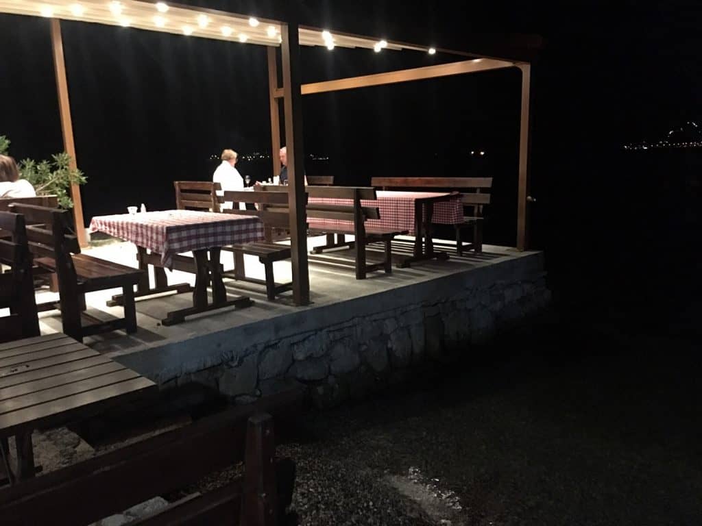 The restaurant table are just beside the water, the place is really simple but lovely