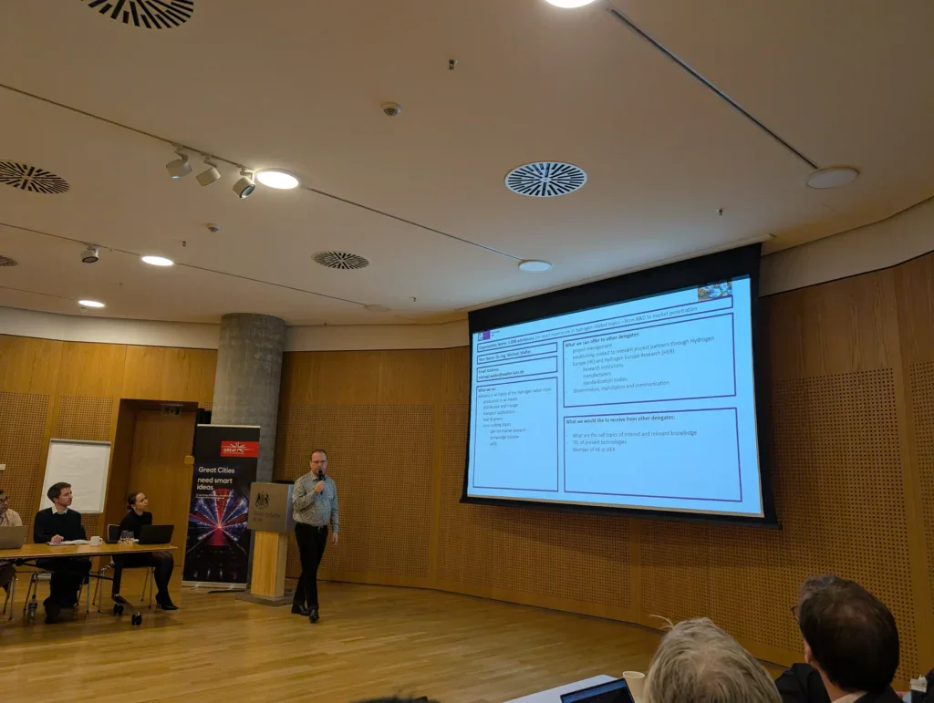 Dr.-Ing. Michael Walter gives a presentation at a conference.