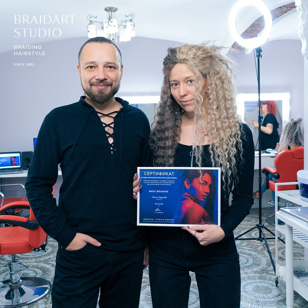 Обучение косичкам в СПб в самом центре города.