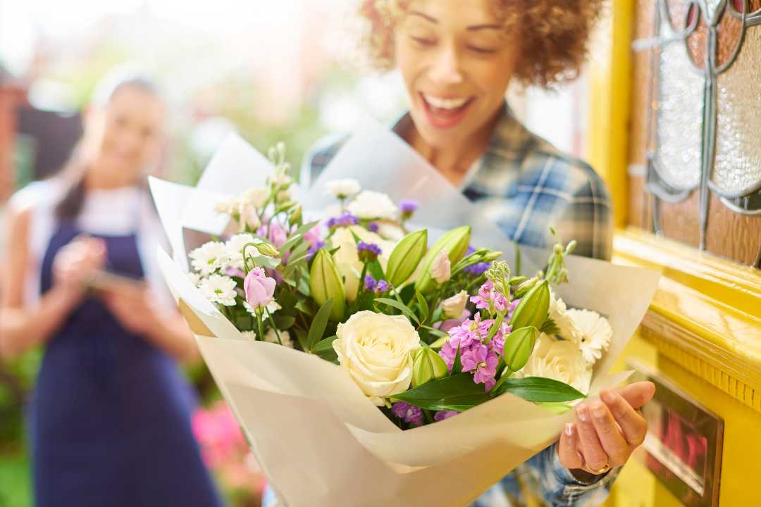 flower delivery from the US to Russia, last-minute flower gift in Colorado