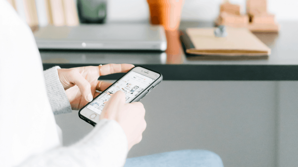 what to talk about on social media