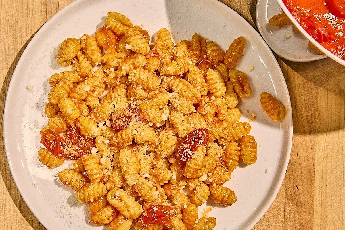 cherry tomato butter sauce pasta