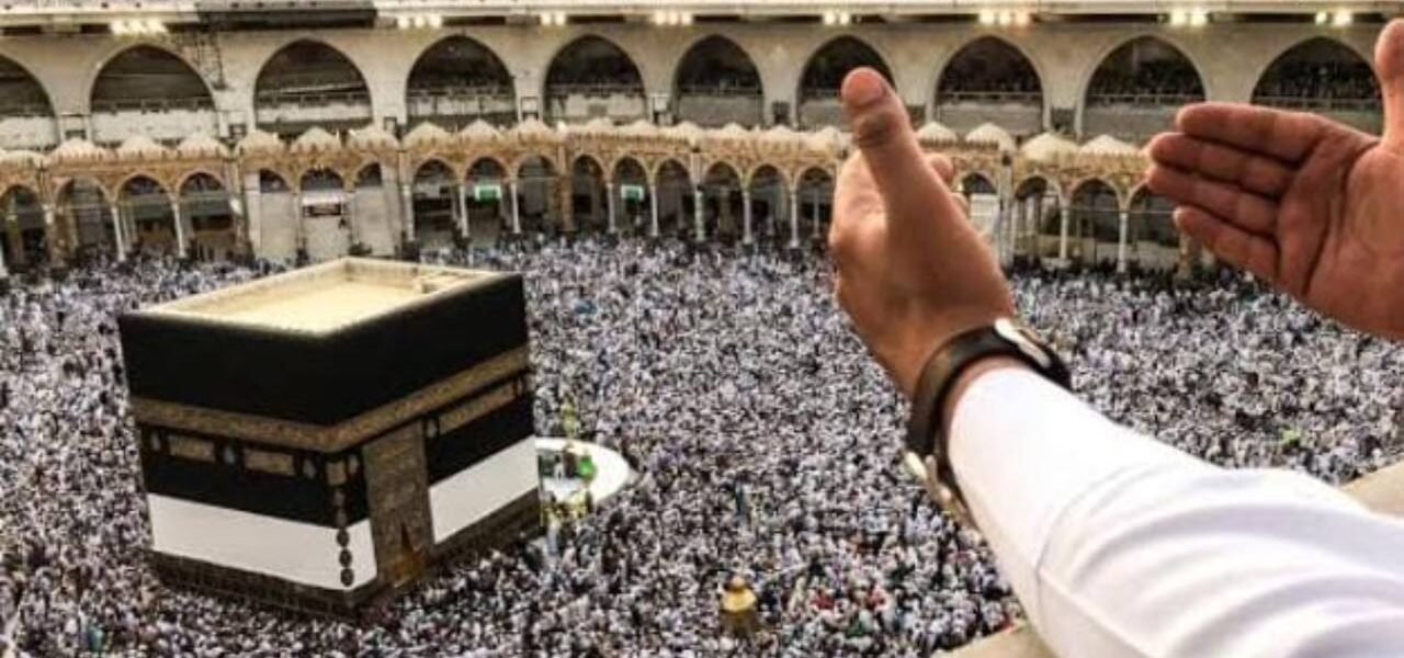 "نادى المنادى غدًا تُفتح أبواب القبول في رحلة العمر"