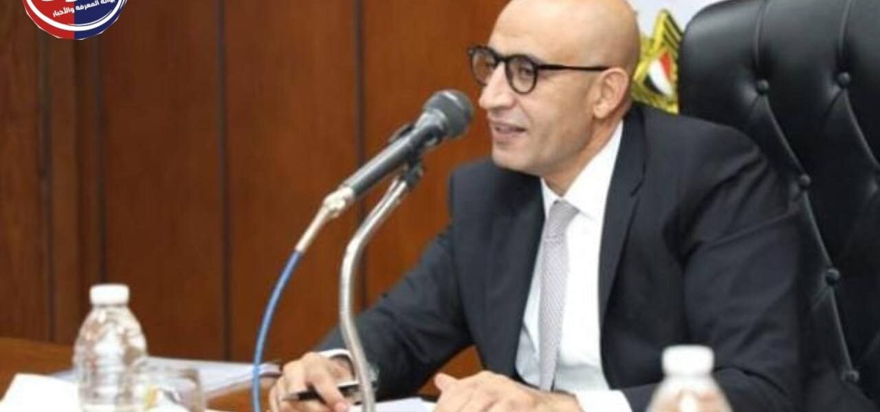 وزير التعليم يبحث مع السفير الياباني تعزيز التعاون وتطوير المدارس المصرية اليابانية