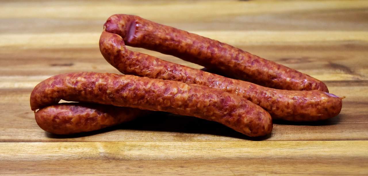 How To Cook Polish Sausage On The Stove | Coral's Blog - Food Blog - Cooking Guide 2 kielbasa nice