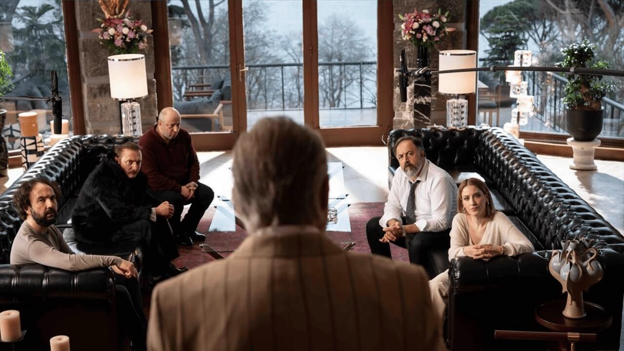 Sekizinci Aile: Perde Arkasında Dünyayı Yöneten Basmacıgiller