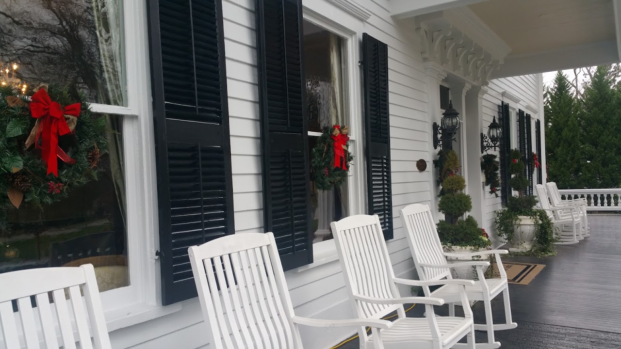 Stay Where the Vampire Diaries was Filmed 9 The Twelve Oaks Bed and Breakfast, Covington, The Vampire Diaries Film Locations