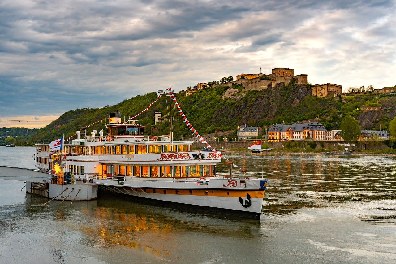5 Magical Rhine River Sites for Your Upcoming River Cruise