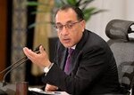 رئيس الوزراء يستعرض منظومة لتطوير الكوادر الحكومية.. ويؤكد: الأكاديمية الوطنية ركيزة أساسية لرفع كفاءة الأداء تنزيل (10)