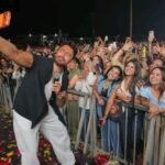 تامر حسني يحتفل برقم قياسي جديد في مهرجان موازين تامر حسني يحتفل برقم قياسي جديد في مهرجان موازين