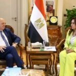 وزيرة التنمية المحلية والبيئة تبحث مع وزير البيئة والطاقة الإيطالي