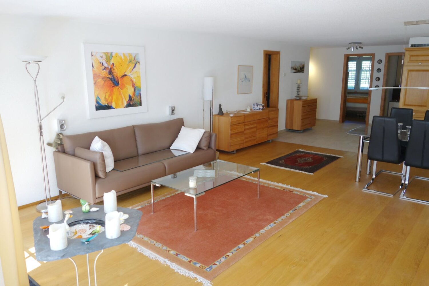 Wohnzimmer in 3 Zimmer Apartment aus Viera