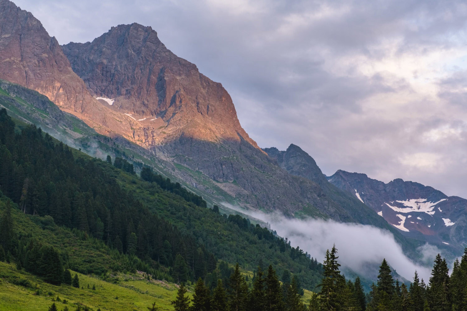 Alpenglühen auf der Verwallrunde bei Sankt Anton im Arlberg