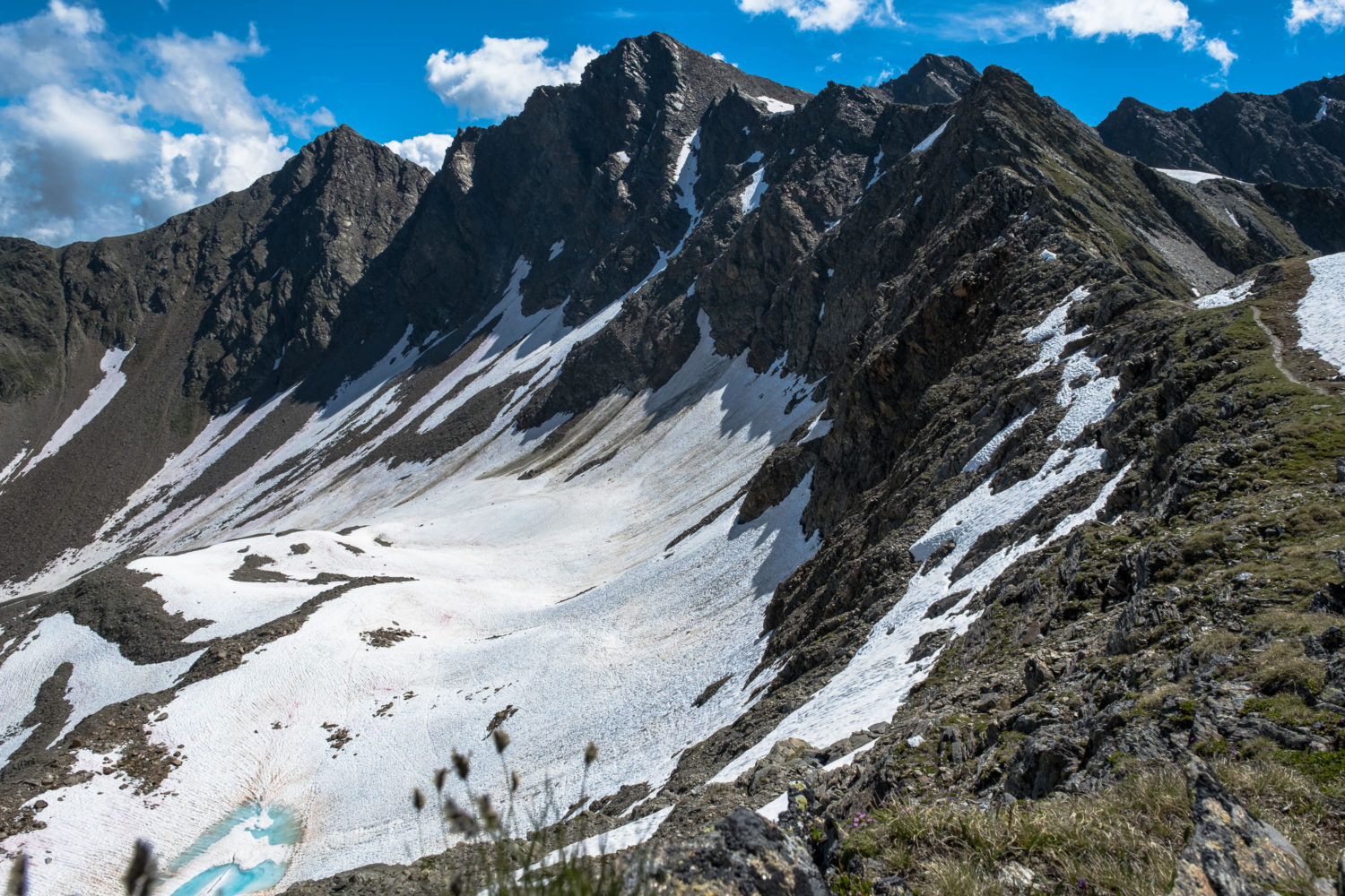 Bergkamm am der Finstertaler Scharte