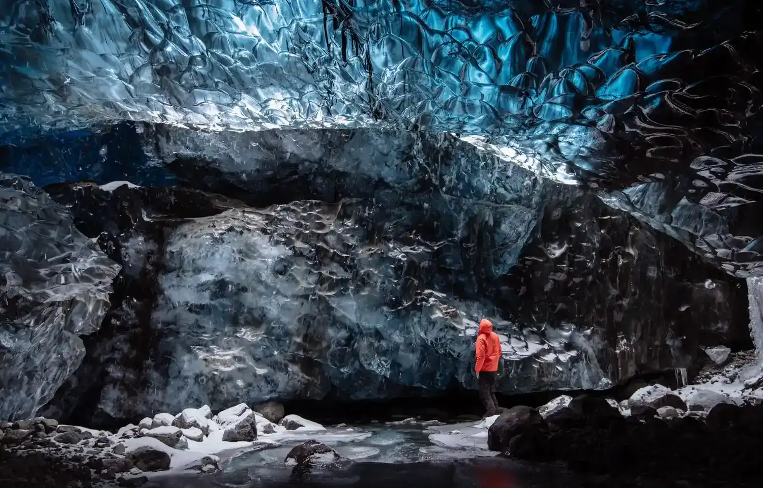 Blue Ice Cave - Vik to Jokulsarlon - header image