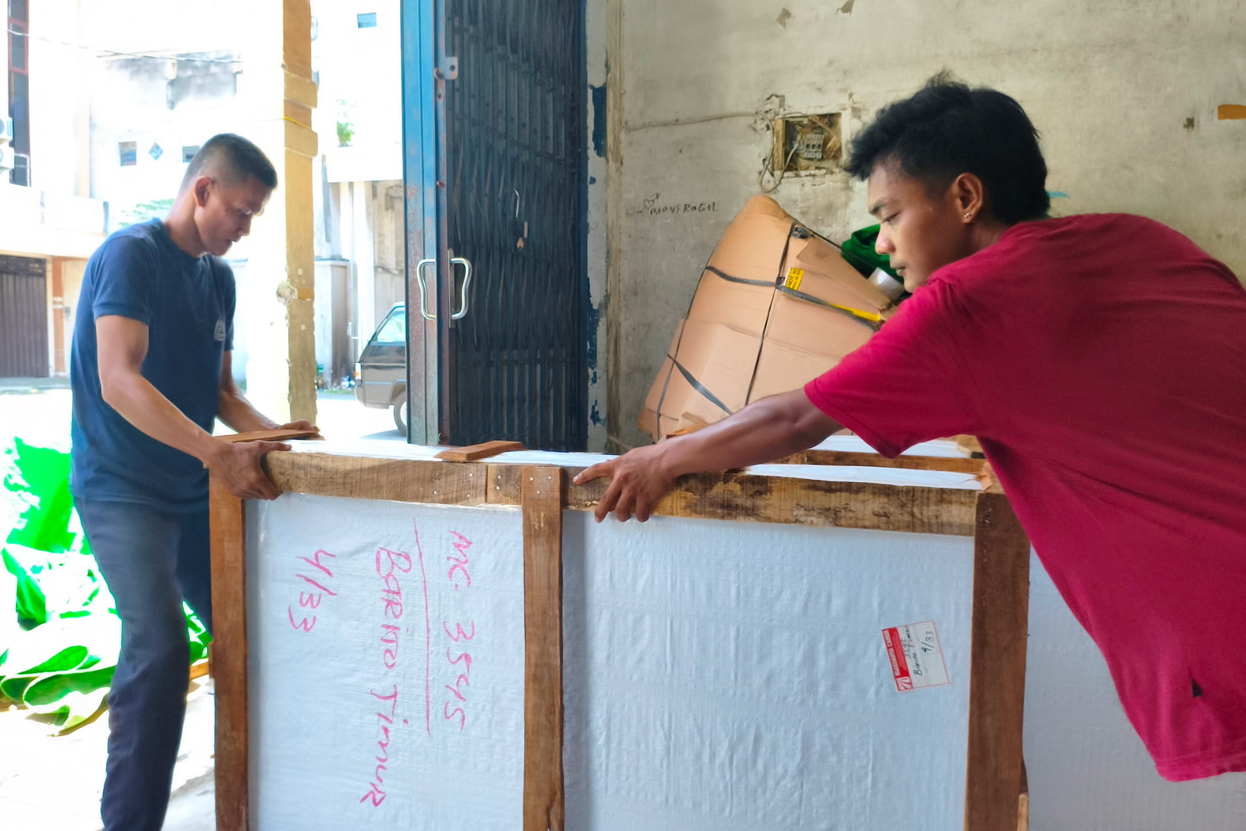 berat volume cargo berdasarkan ukuran panjang lebar tinggi barang