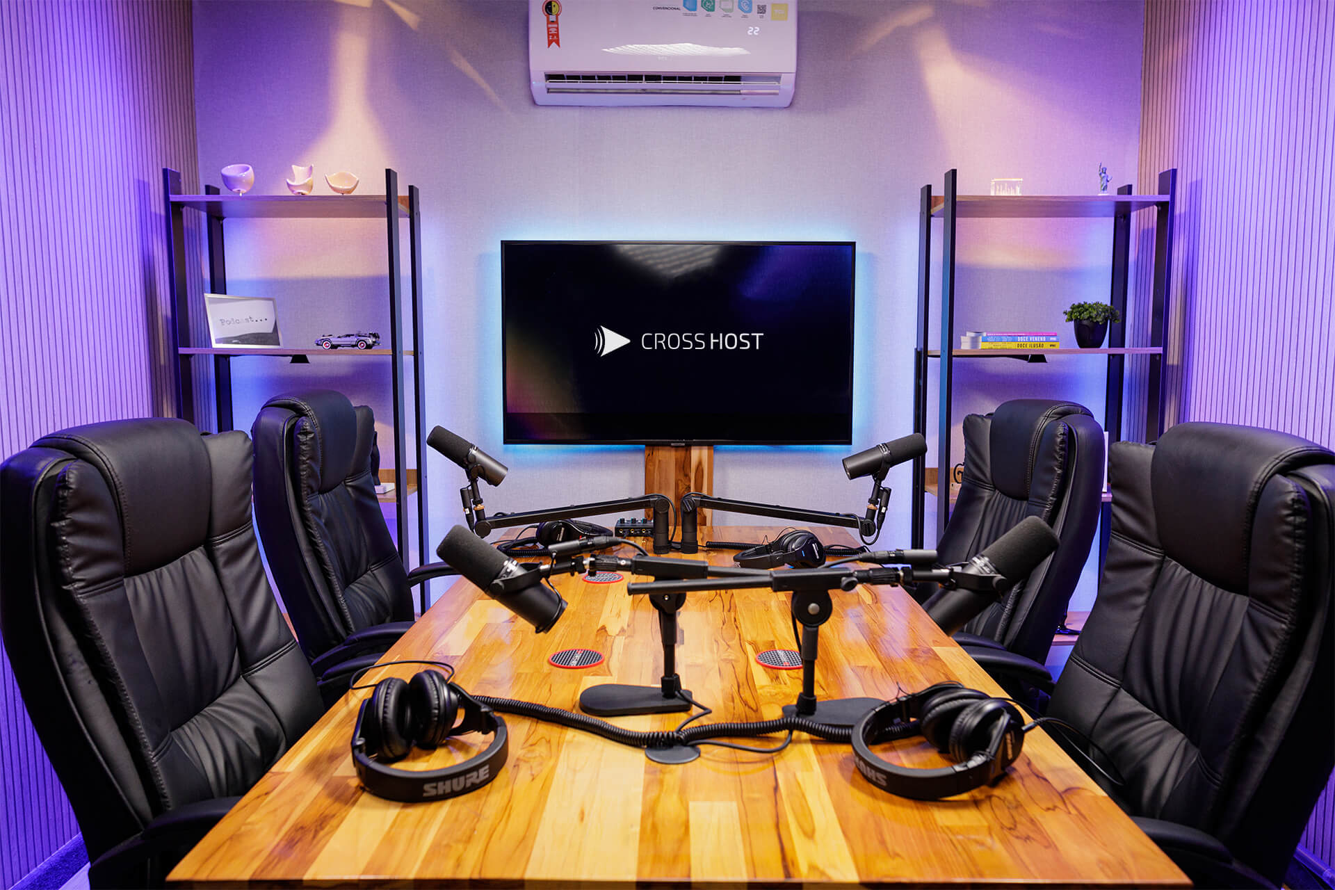 Estúdio Podcast - Cross Host