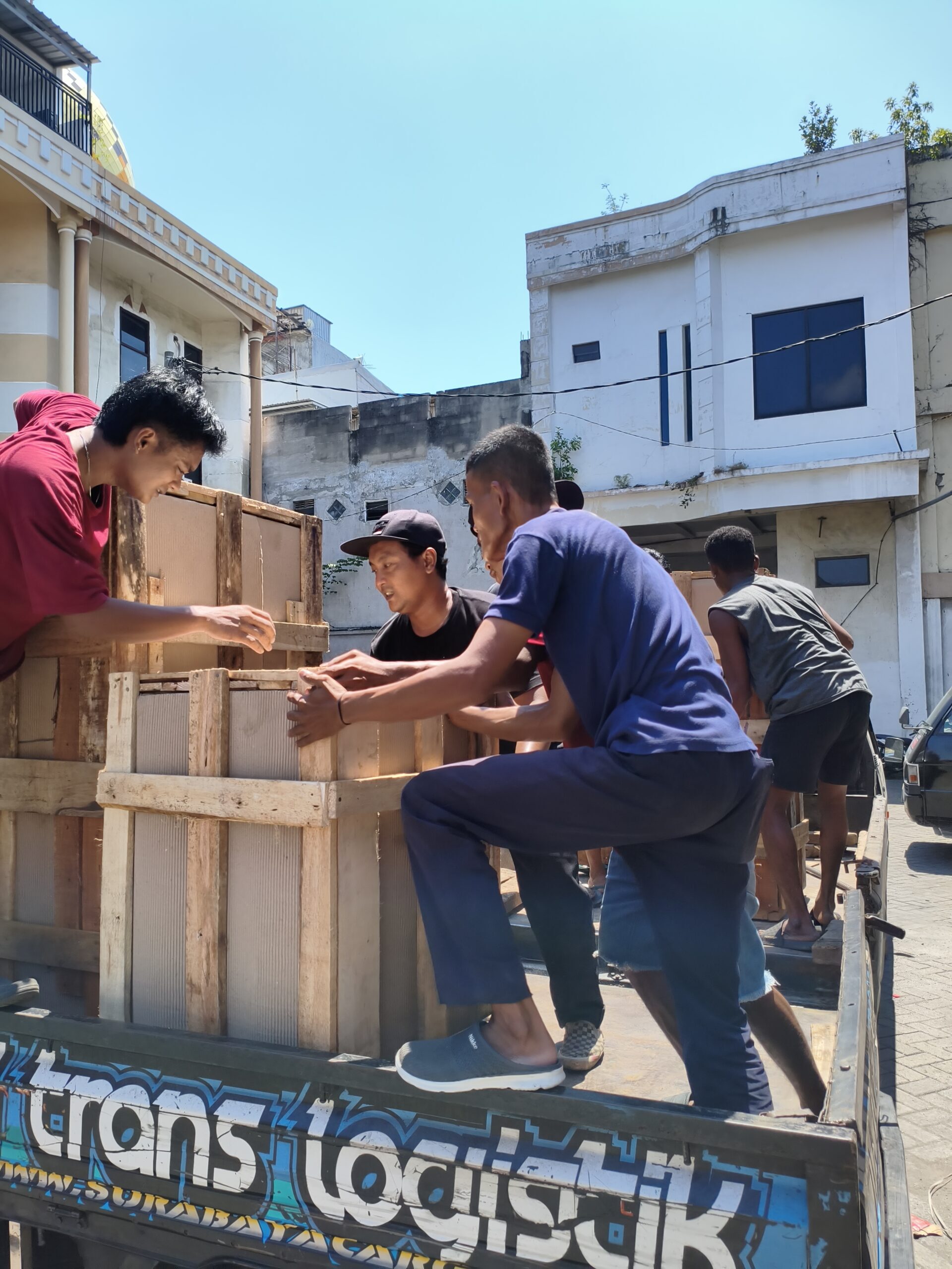 Cargo Surabaya Palu aman dan cepat