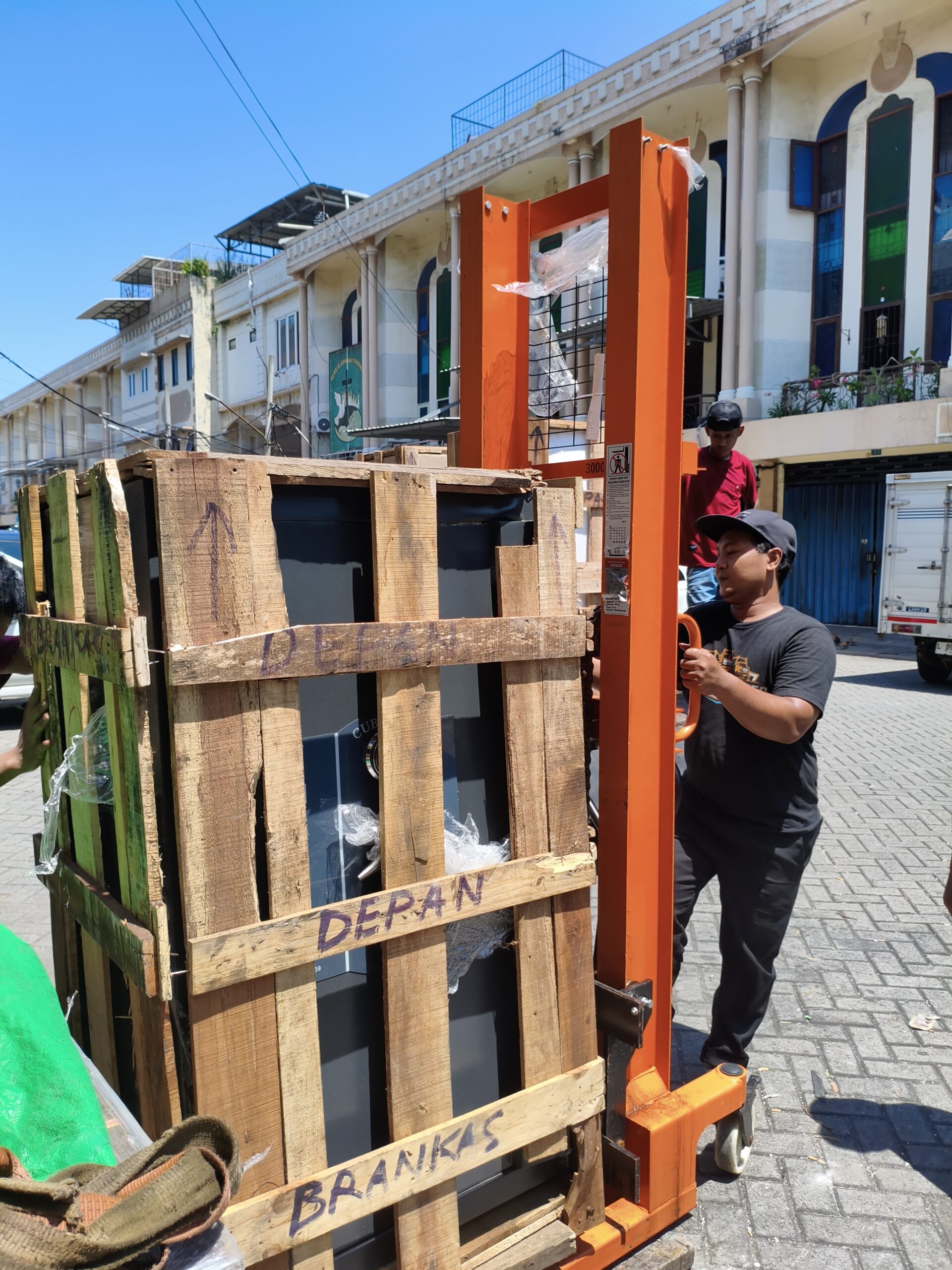 cara memilih jasa ekspedisi terpercaya