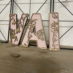 Houten decoratieletters in elfjes thema
