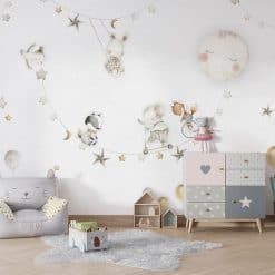 fotobehang babykamer, peuterkamer. Slapende maan mooie zachte tinten en dieren