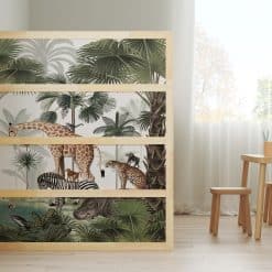 Ikea Kura bed met stickers Animal Kingdom