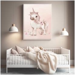 Kinderkamer met grote poster Eenhoorn