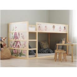 Kinderkamer met ikea bed en elfjes sticker elvenhuisje