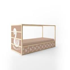 Ikea kura bed met sticker
