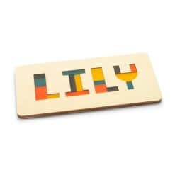 Houten naampuzzel