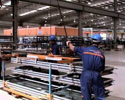 مصانع الالمونتال في دبي