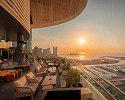 جلسات شيشة فاخرة في مارينا دبي