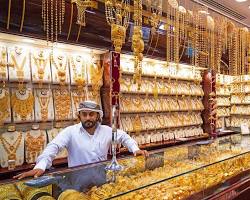 دخول سوق الذهب التاريخية في دبي وأشهر الأسواق.