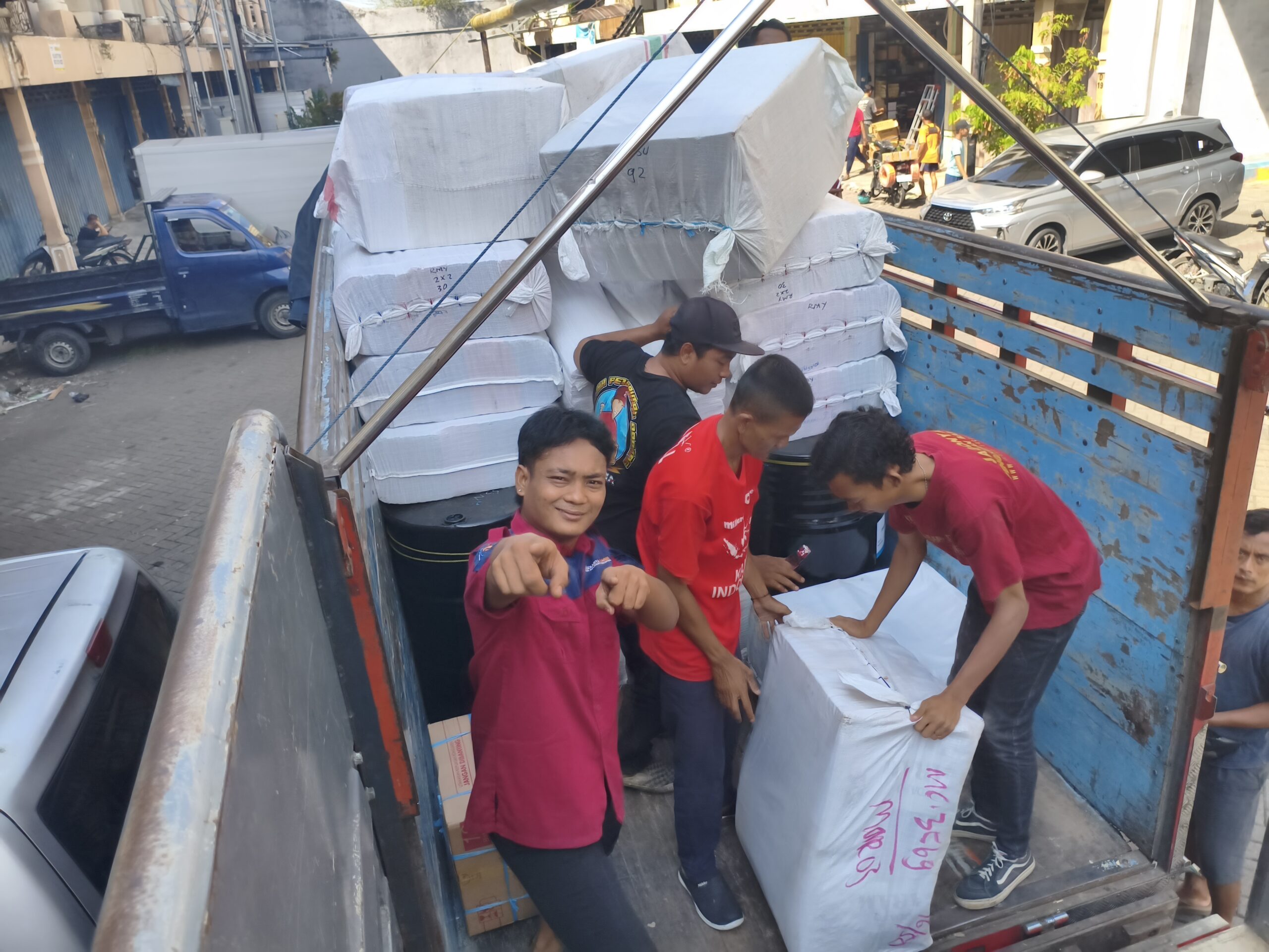 Jasa ekspedisi Surabaya Palu profesional