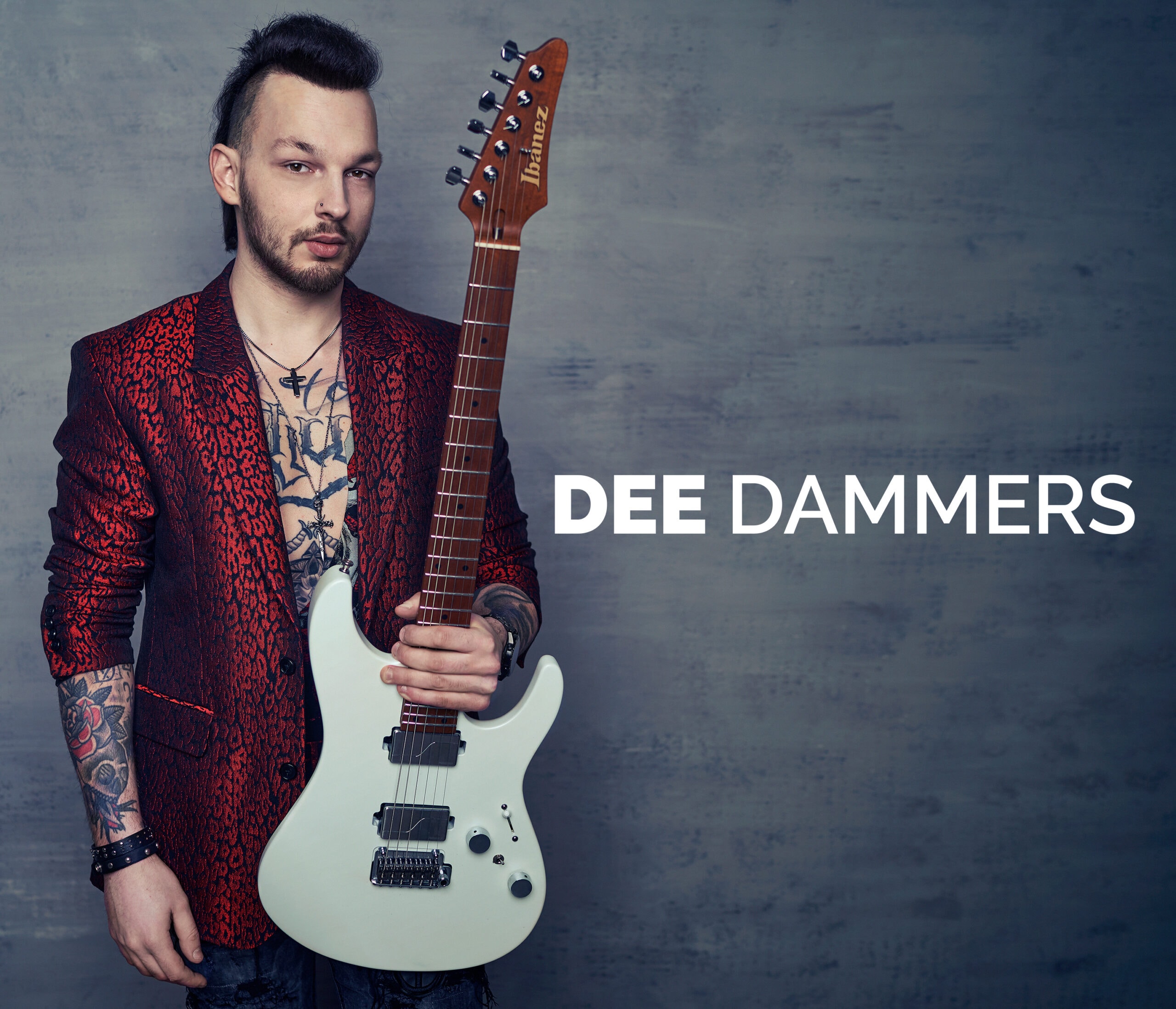 Header_dee_3