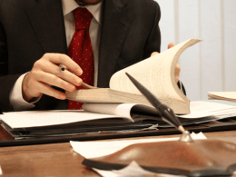 Trước khi chuyển ngữ tác phẩm còn thời hạn bảo hộ có phải xin phép chủ sở hữu tác phẩm gốc?