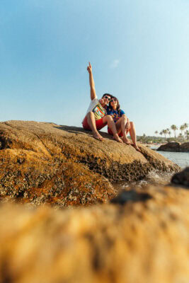 funny goa beach pre-wedding photography