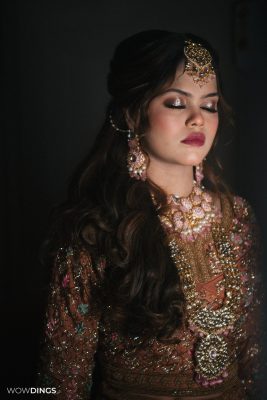 muslim bride in traditional Islamic attire
