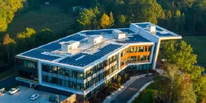 commercial solar installer building