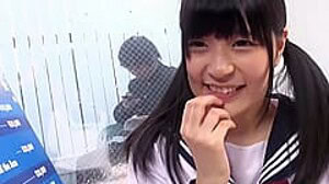 Amateurs – Magic Mirror School Girl +huge Cock