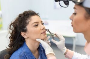 Read more about the article Age and Rhinoplasty: Is There an Ideal Time for Nose Reshaping?