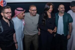 ياسمين عبد العزيز وأحمد السقا يحتفلان بالعرض العالمي الأول لفيلم خلي بالك من نفسك